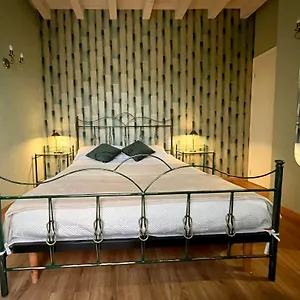  Apartment Domus 44