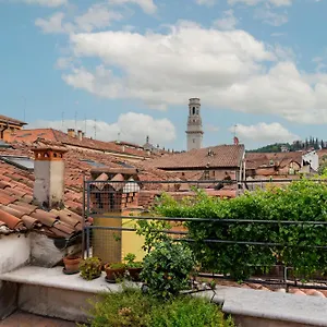  Apartment Terrazza Garibaldi By Postcardsfrom