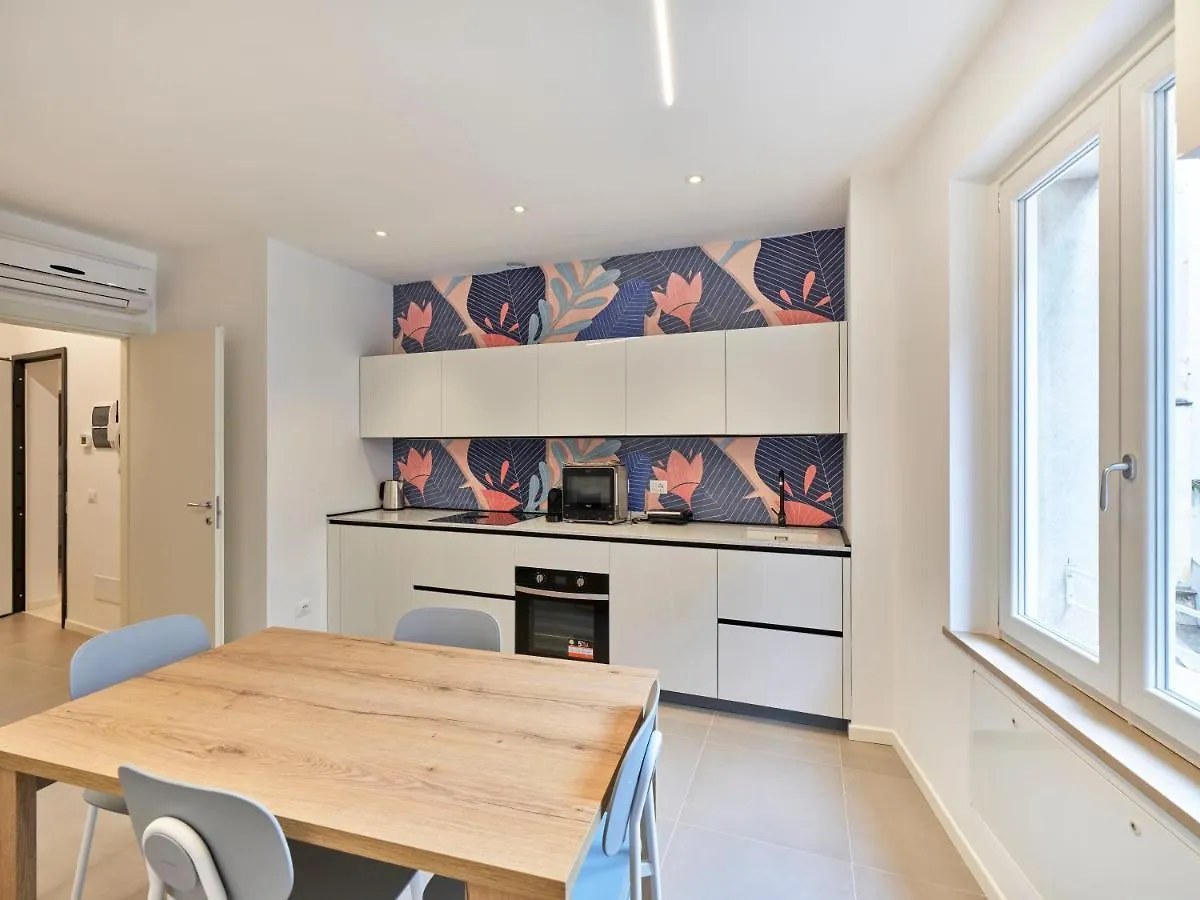 Apartmentsarena - Residenza Dei Doganieri - Vérone Appartement