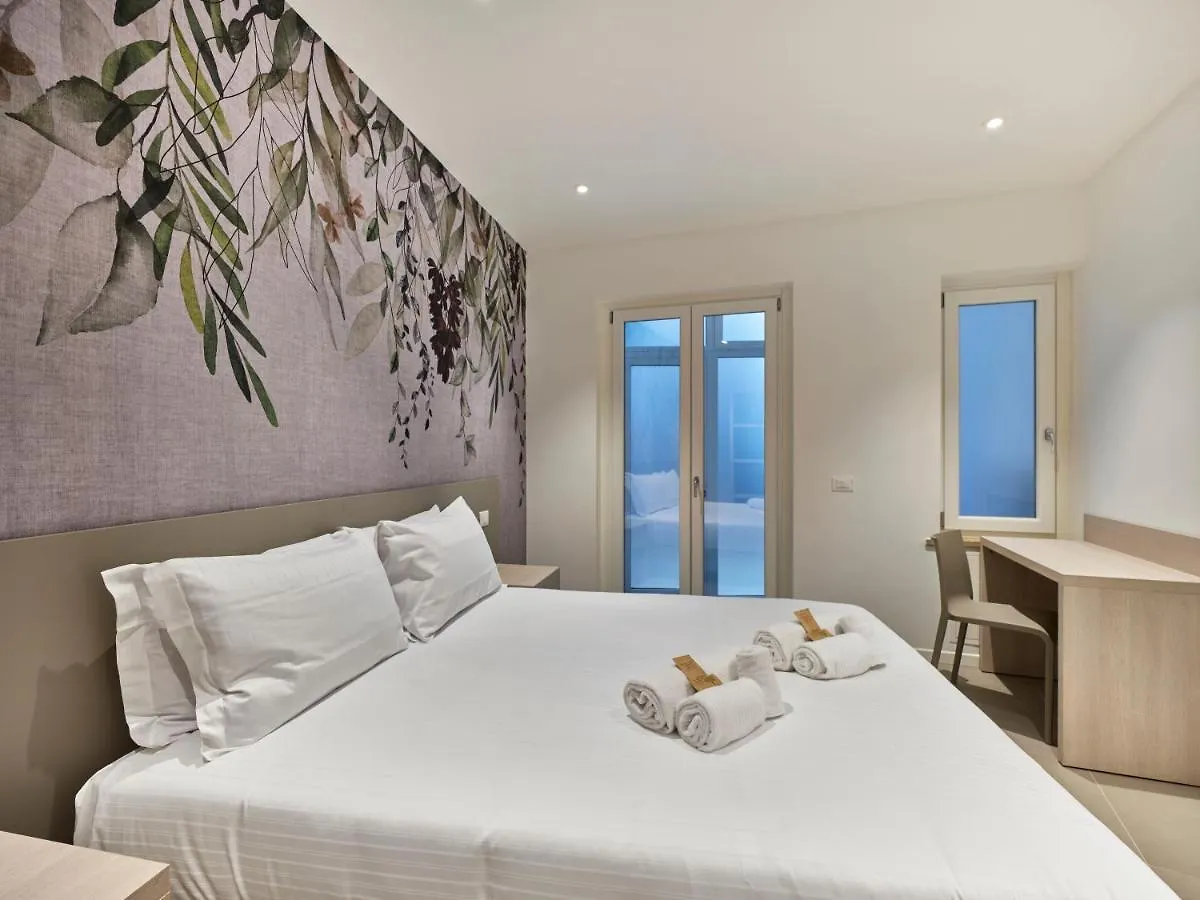 Apartmentsarena - Residenza Dei Doganieri - Verona 0*,  Italy