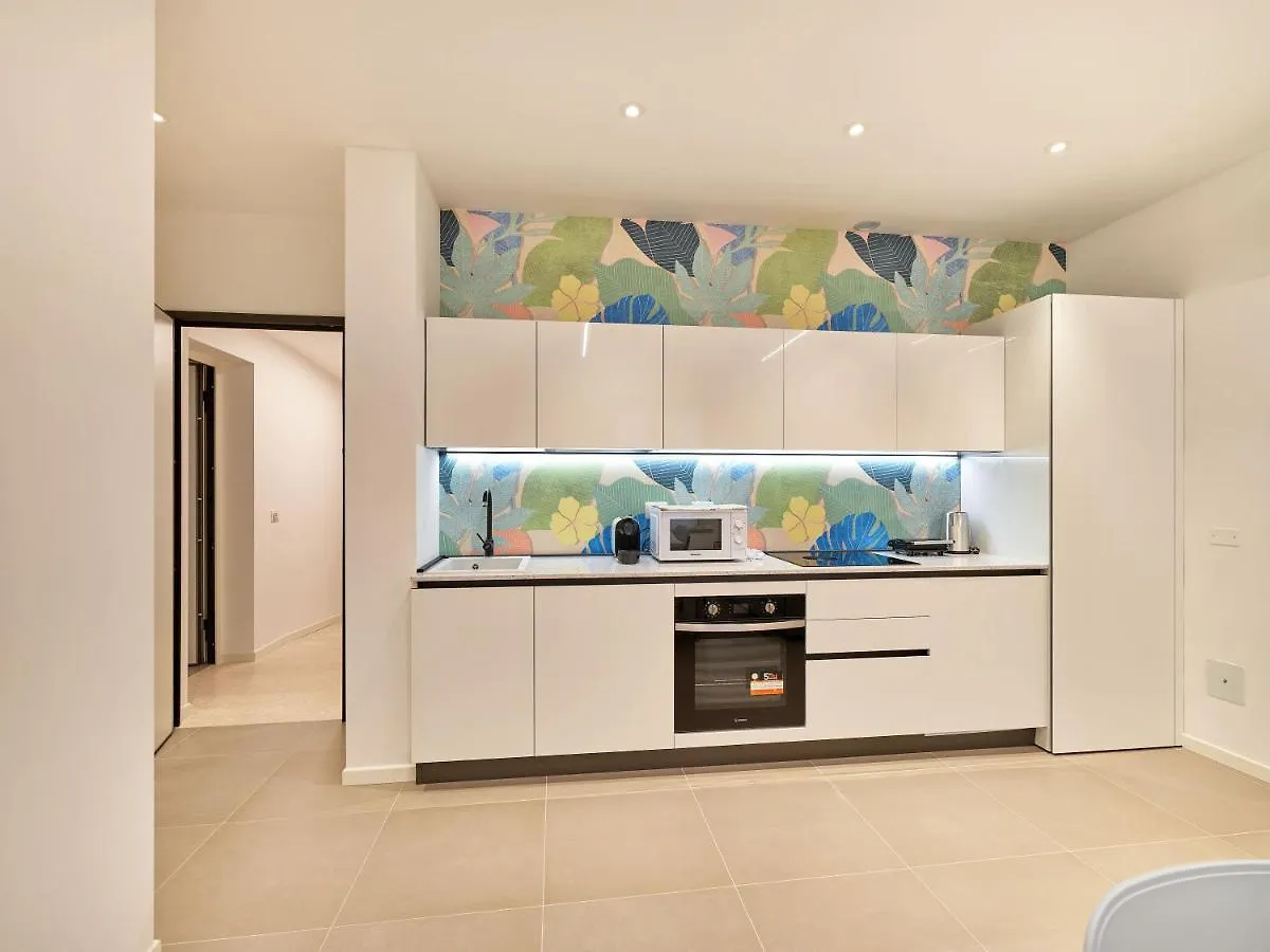 Apartmentsarena - Residenza Dei Doganieri - Verona 0*,